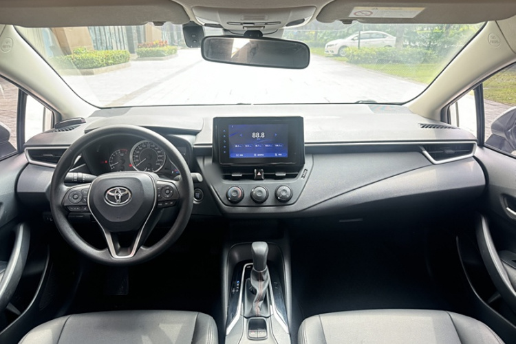 丰田 卡罗拉 2022款 1.2T S-CVT先锋PLUS版中控内饰7002