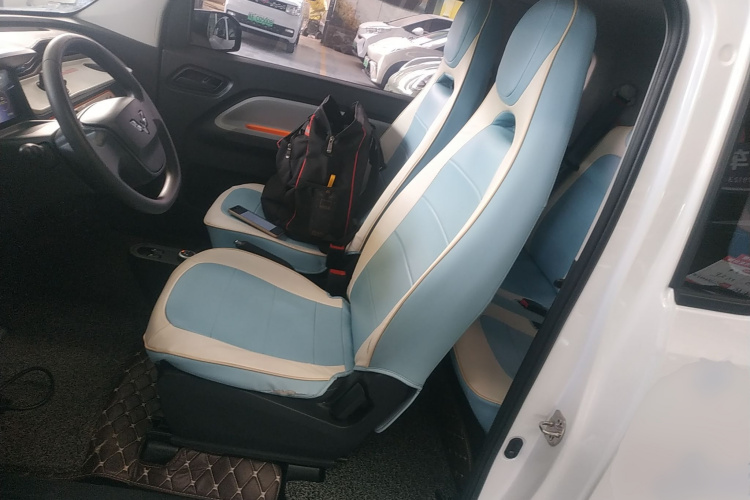 五菱汽车 宏光MINIEV 2020款 自在款 磷酸铁锂中控内饰19