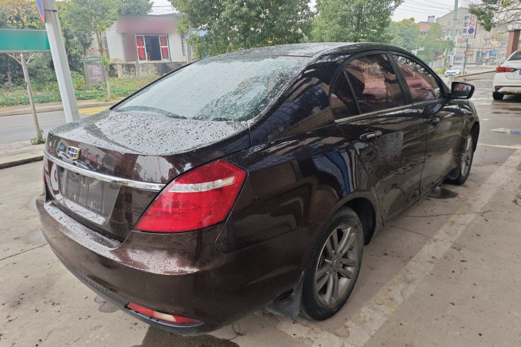 吉利汽车 帝豪 2017款 三厢百万款 1.5L CVT向上版车身外观7