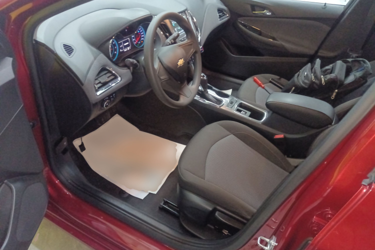 雪佛兰 科鲁兹 2017款 1.5L 自动先锋天窗版局部细节19