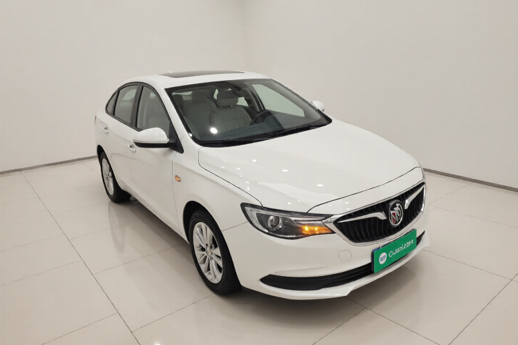 别克 英朗 2018款 15T 双离合精英型 国V车身外观3