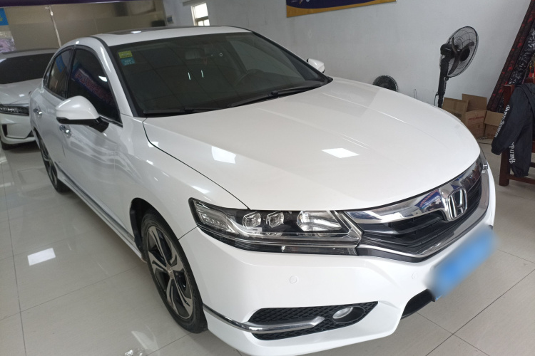 本田 思铂睿 2015款 2.4L 尊贵版车身外观3