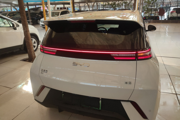 比亚迪 海鸥 2025款 405km 飞翔版车身外观6