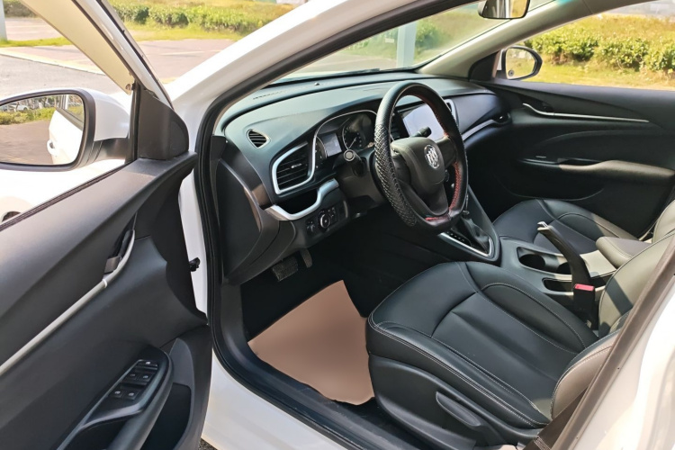 别克 英朗 2021款 改款 典范 1.5L 自动进取型中控内饰7003