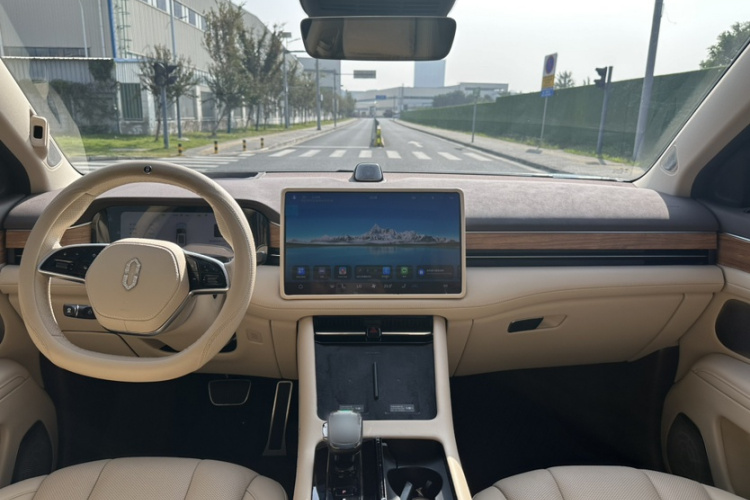 鸿蒙智行 问界M7 2024款 1.5T 后驱Plus版 5座中控内饰7007