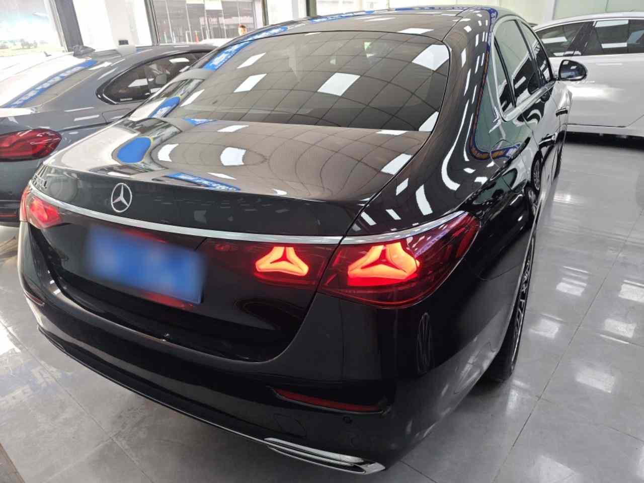 奔驰E级 2025款 E 260 L(3)