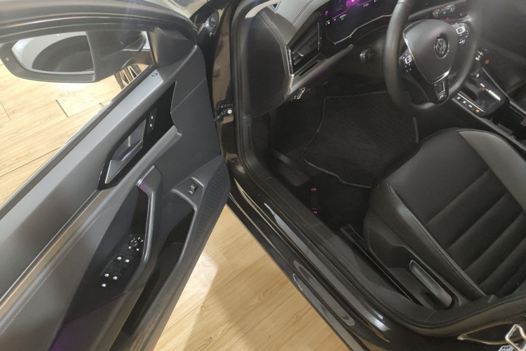 大众 速腾 2021款 280TSI DSG舒适智联版中控内饰20