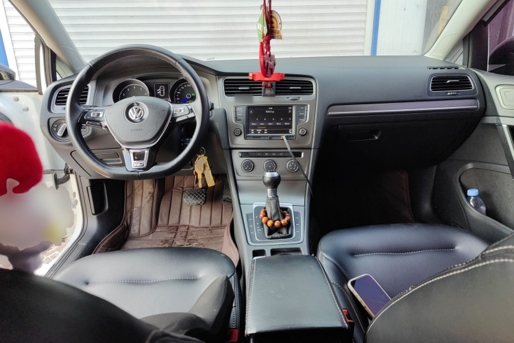 大众 高尔夫 2016款 230TSI 自动舒适型中控内饰12