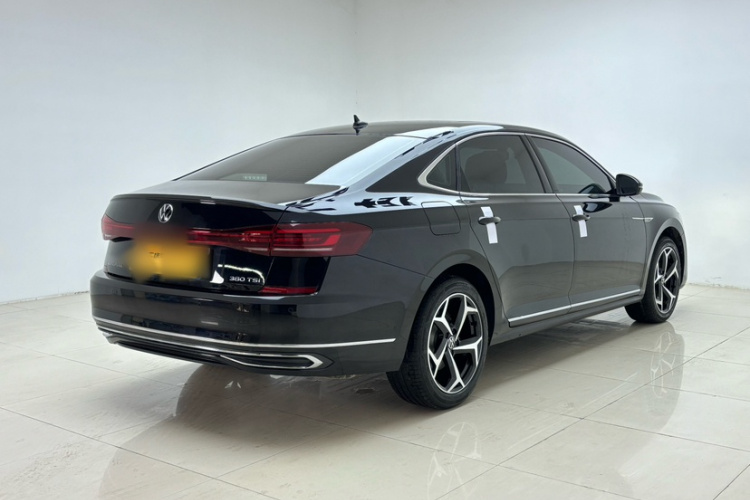 大众 帕萨特 2025款 出众款 380TSI 星空龙腾版车身外观6004