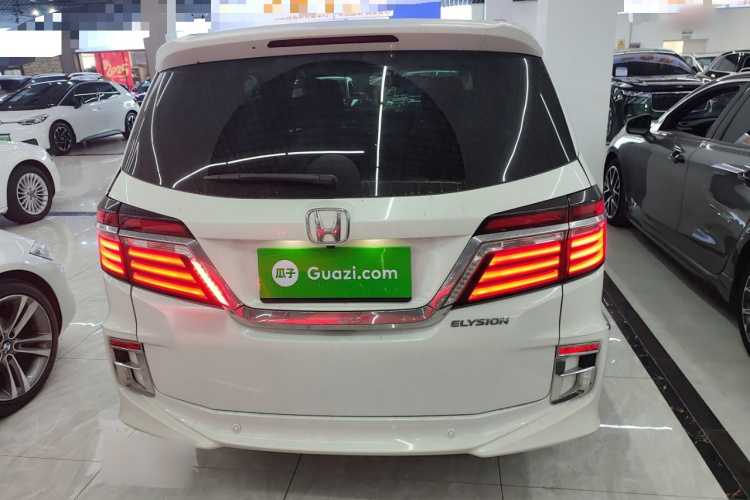 本田 艾力绅 2016款 2.4L 豪华版车身外观6