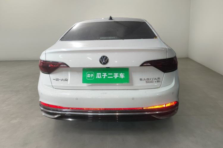 大众 速腾 2023款 300TSI DSG超越版车身外观6