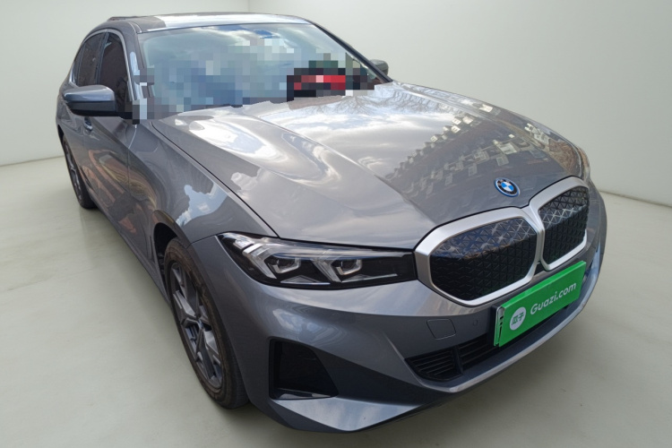 宝马i3 2025款 eDrive 35 L车身外观3