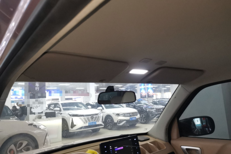 吉利银河 2024款 熊猫mini 200km 耐力熊中控内饰22