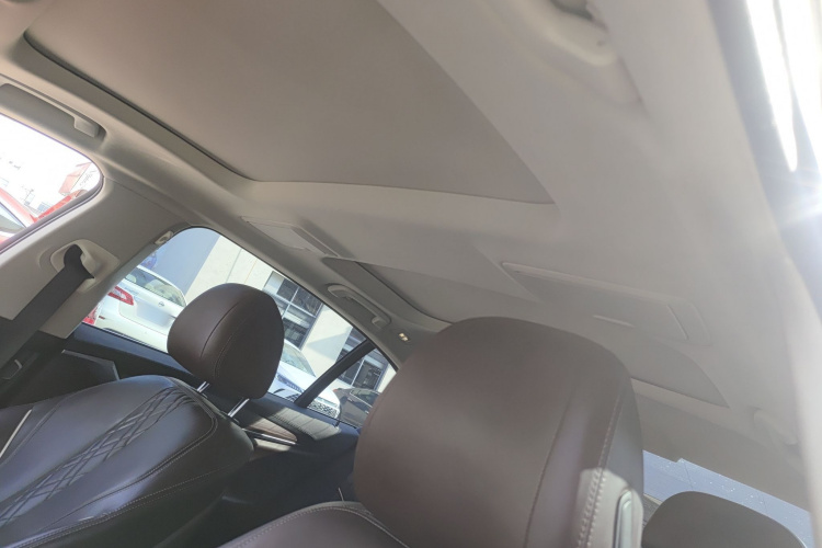 宝马5系 2018款 530Li 尊享型 豪华套装中控内饰22