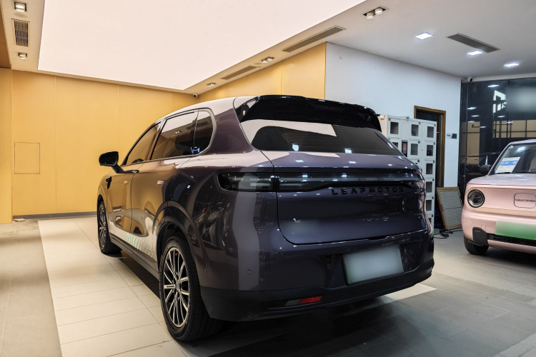 零跑汽车 零跑B10 2025款 510悦享版车身外观6014