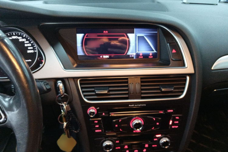 奥迪A4L 2015款 45 TFSI quattro个性运动型中控内饰7002