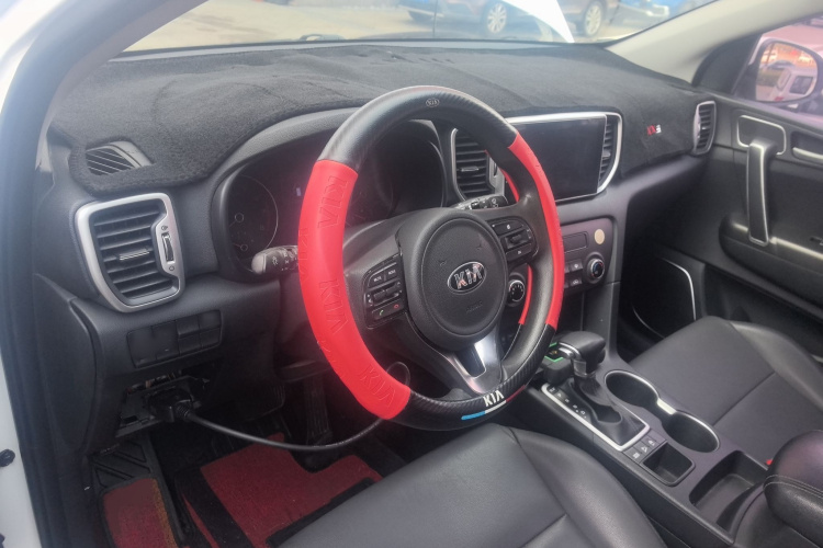 起亚KX5 2016款 2.0L 自动两驱GL中控内饰12