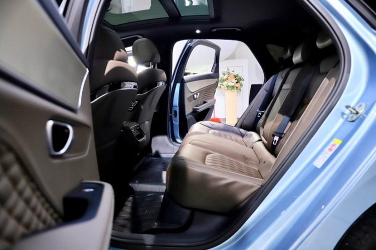 比亚迪 汉 2023款 EV 冠军版 506KM前驱尊贵型中控内饰7006