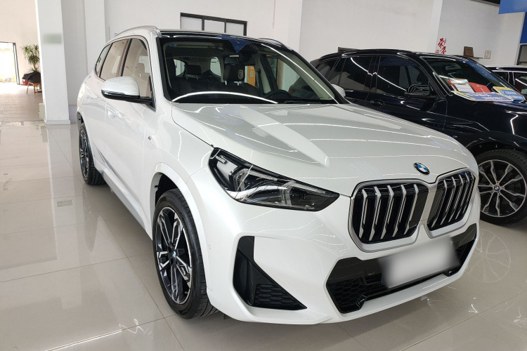 宝马X1 2024款 sDrive25Li M运动套装车身外观3