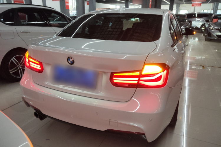 宝马3系 2017款 320Li M运动型车身外观6004