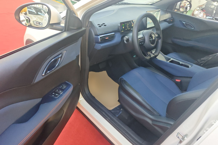 比亚迪 海鸥 2024款 荣耀版 305km 活力版中控内饰20