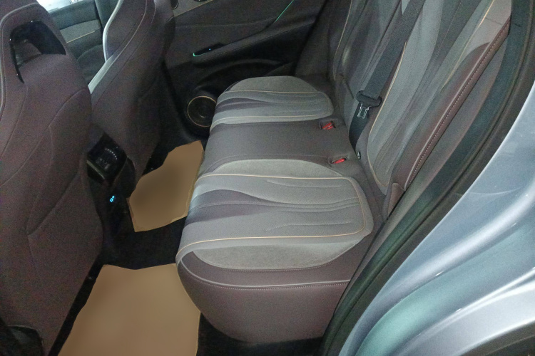 比亚迪 护卫舰07 2023款 DM-i 100KM 旗舰型中控内饰7004