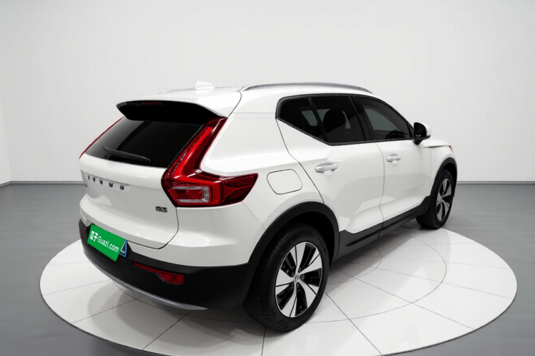 沃尔沃XC40 2023款 B3 智远豪华版车身外观7