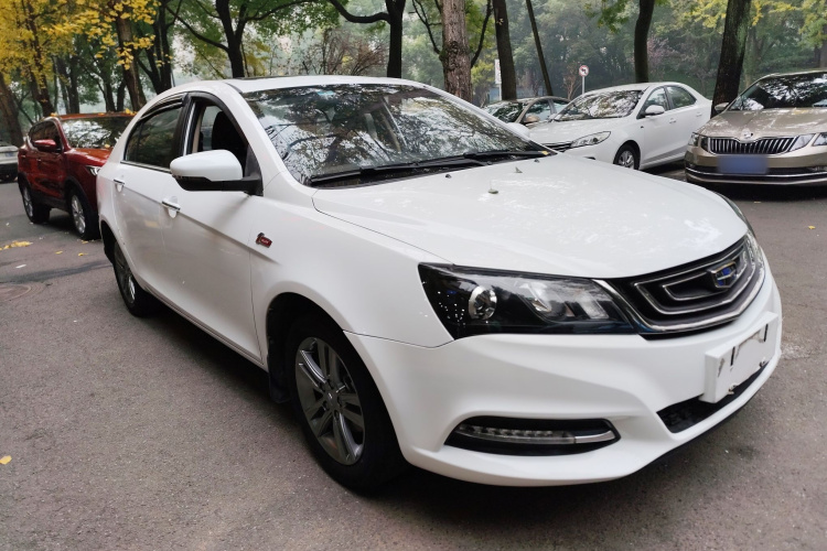 吉利汽车 帝豪 2017款 三厢百万款 1.5L 手动向上版车身外观3