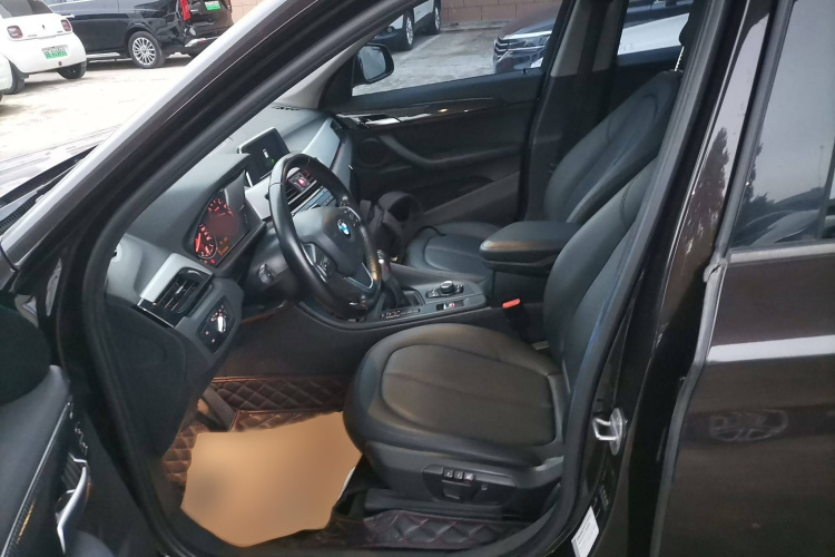 宝马X1 2018款 sDrive18Li 时尚型局部细节19