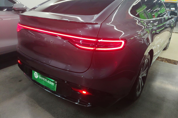 鸿蒙智行 智界R7 2024款 纯电 802km Max车身外观7