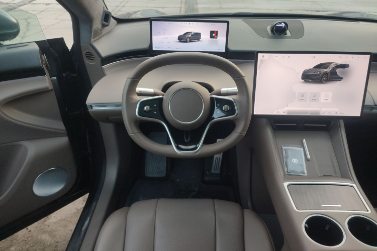 鸿蒙智行 智界R7 2025款 增程 251km Max中控内饰13