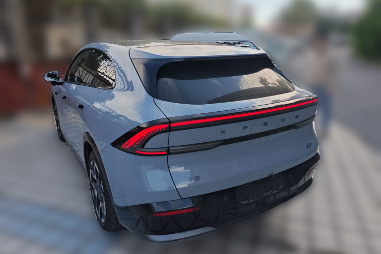 小鹏G7 2025款 702 超长续航 Max车身外观5