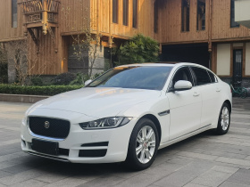 捷豹XEL 2019款 2.0T 200PS 豪华版