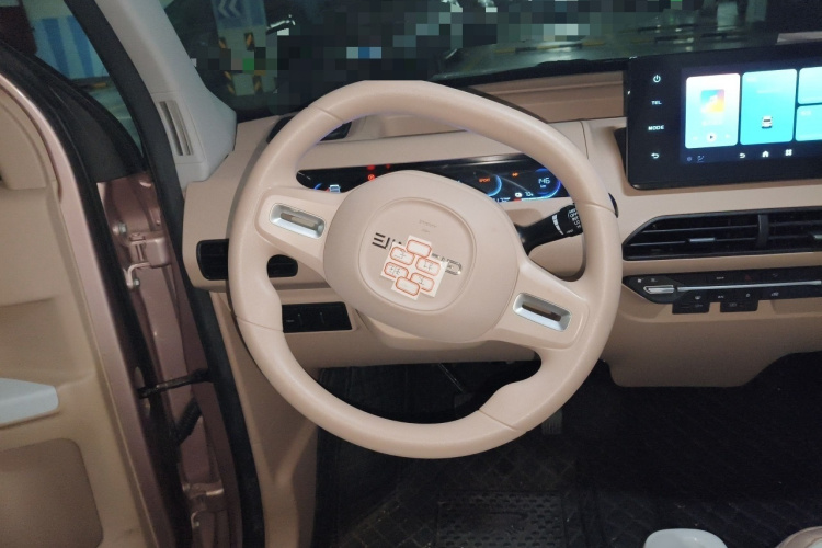 吉利银河 2023款 熊猫mini 200km 灵动熊局部细节13