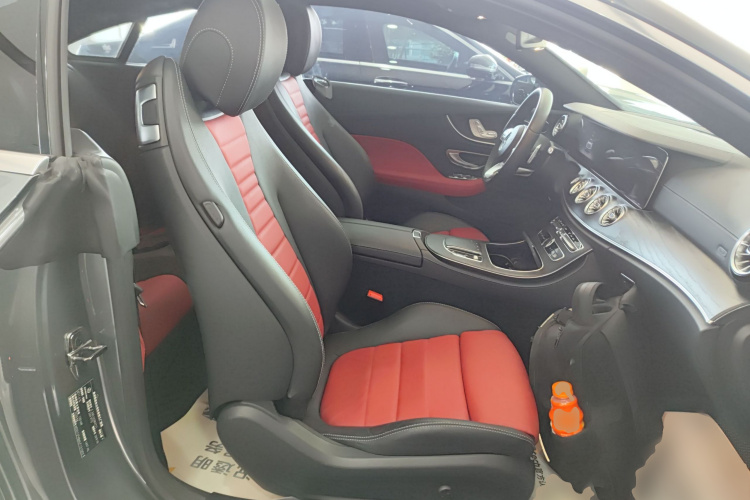 奔驰E级(进口) 2020款 E 260 轿跑车局部细节41