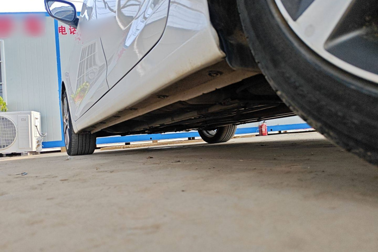 现代 朗动 2015款 1.6L 自动领先型局部细节9002