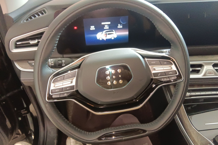 蓝电E5 2024款 荣耀版 100KM尊享型 7座中控内饰13