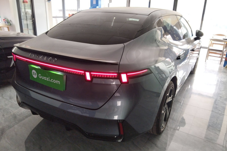 领克07 2024款 EM-P 126长续航 Ultra车身外观7