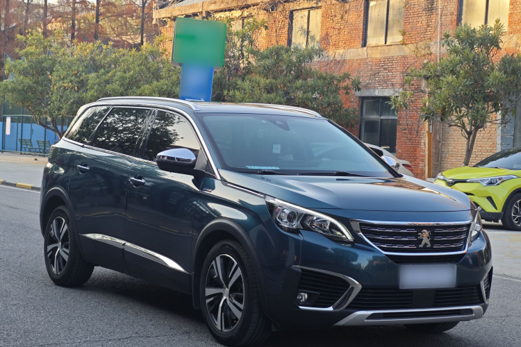 标致5008 2017款 350THP 7座精英版车身外观6002