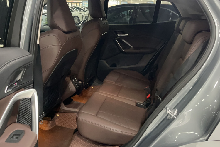 宝马X2(进口) 2024款 sDrive25i M运动套装中控内饰7001