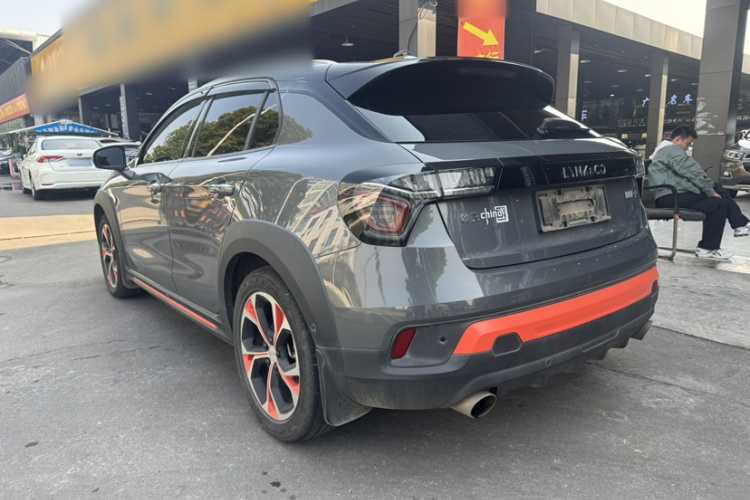 领克02 2018款 1.5T DCT两驱耀Pro版 国V车身外观6001