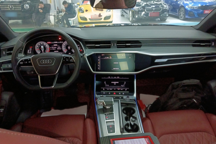 奥迪A7L 2024款 45 TFSI quattro S-line 黑武士版中控内饰7002