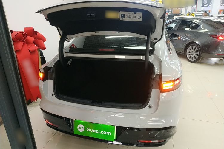 零跑汽车 零跑B01 2025款 650激光雷达版机舱底盘23