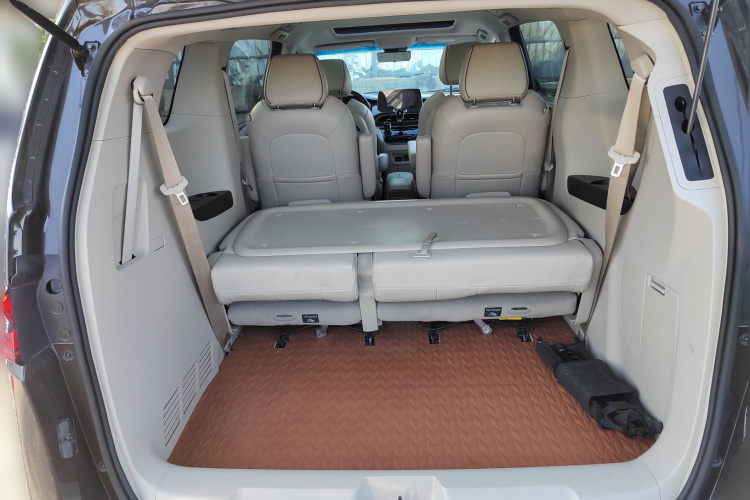 别克GL8 2021款 陆上公务舱 652T 尊贵型局部细节23