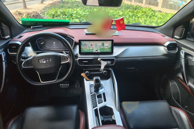 吉利汽车 缤越 2019款 运动款 260T DCT Battle 国VI中控内饰7002