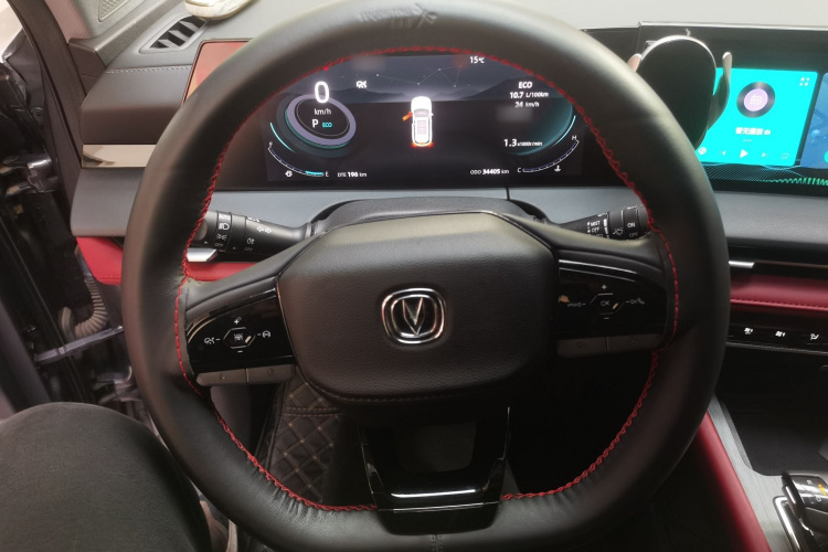 长安CS75 PLUS 2022款 2.0T 自动领航型局部细节13