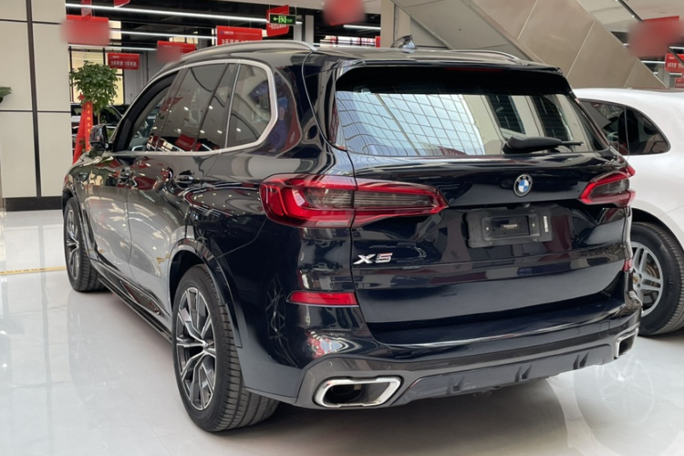 宝马X5(进口) 2019款 xDrive40i M运动套装车身外观6001