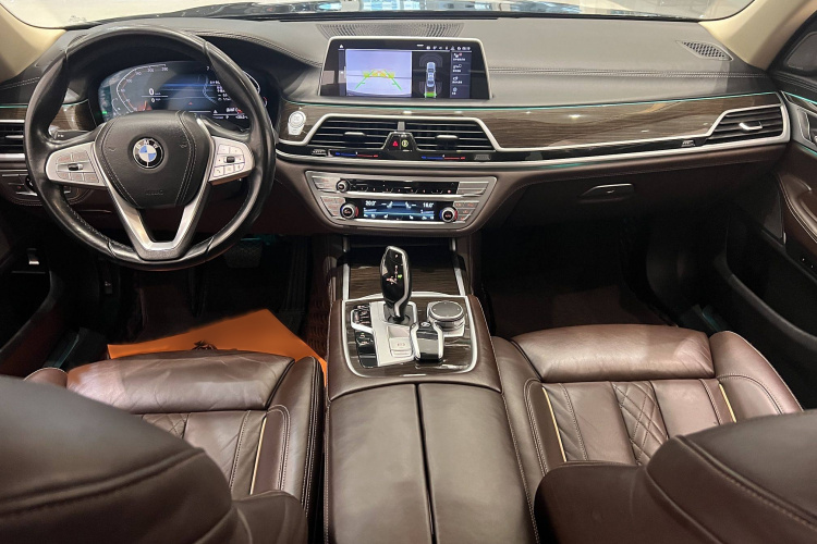 宝马7系 2019款 730Li 豪华套装中控内饰7001