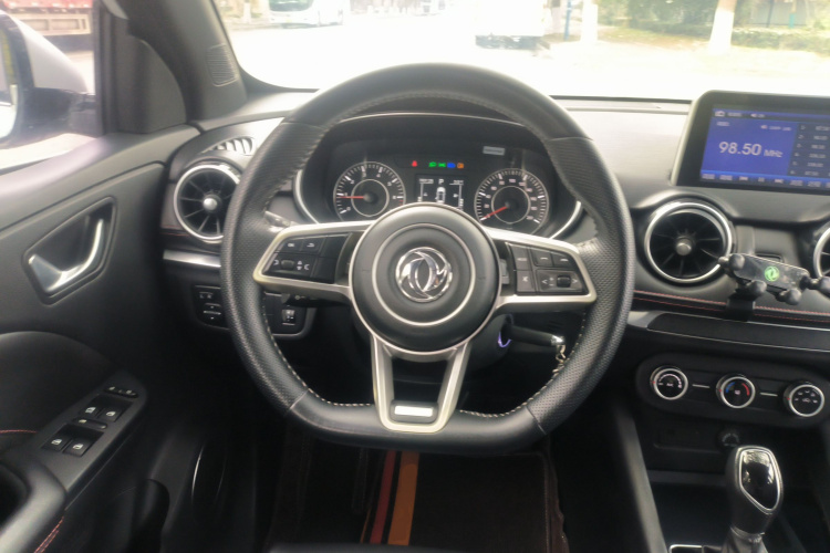 东风风光 风光500 2021款 1.5L CVT乐享型中控内饰13