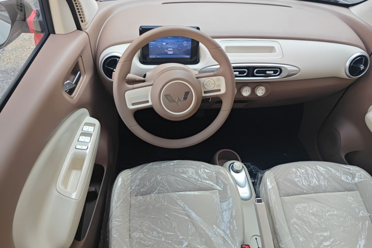 五菱汽车 宏光MINIEV 2025款 四门版 进阶款中控内饰13